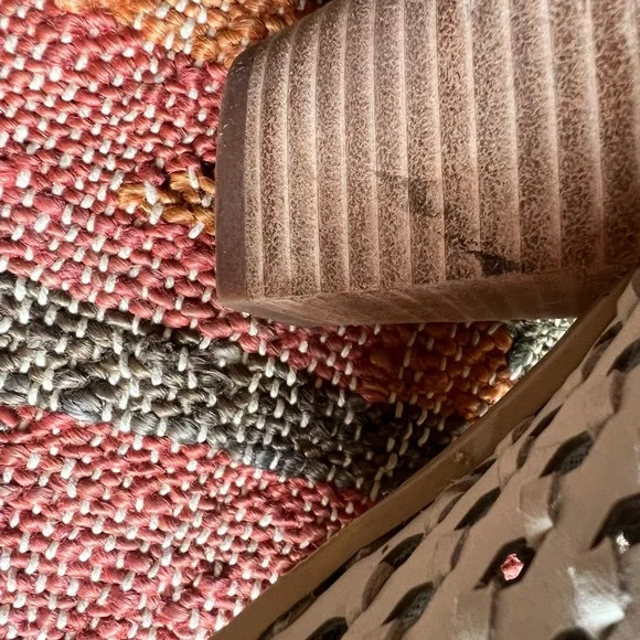 Dolce Vita Leather Shoes - Picture 4 of 5